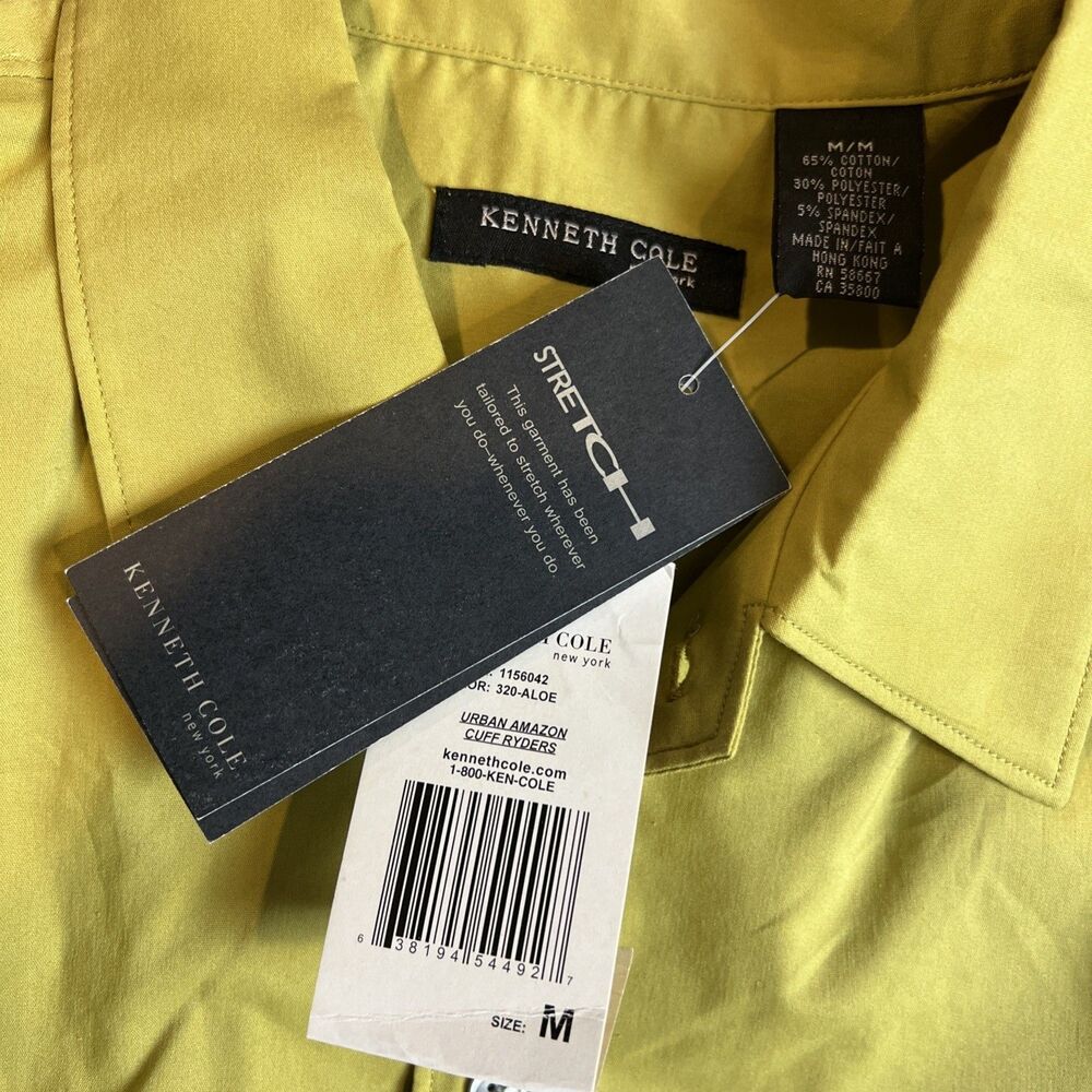 Kenneth Cole Men’s Short Sleeve Stretch Button Up Medium NWT